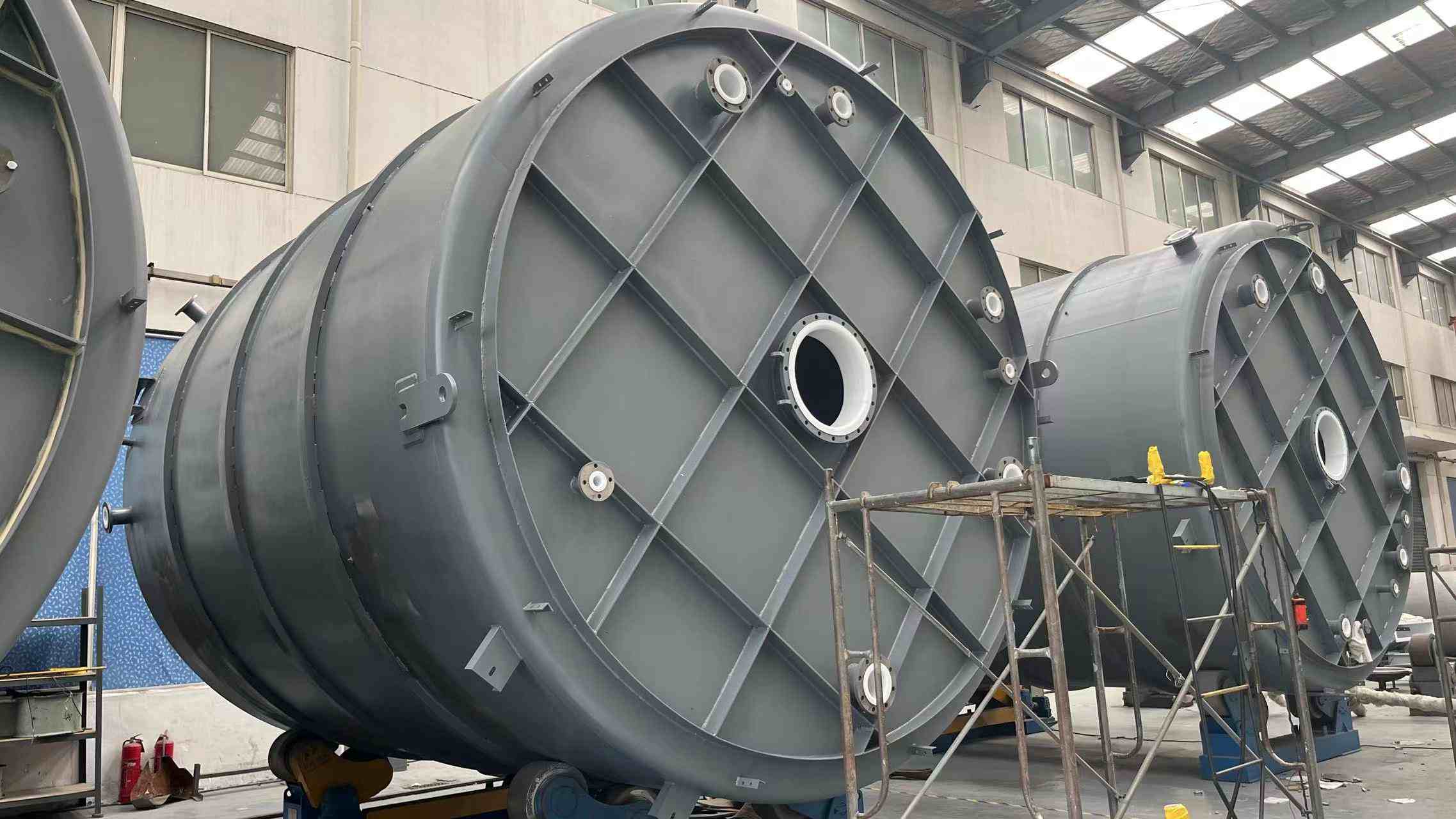 儲(chǔ)罐保溫材料有哪些？選擇標(biāo)準(zhǔn)是什么？